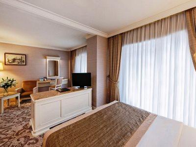 Elite World Comfy Taksim 4* Istanboel
