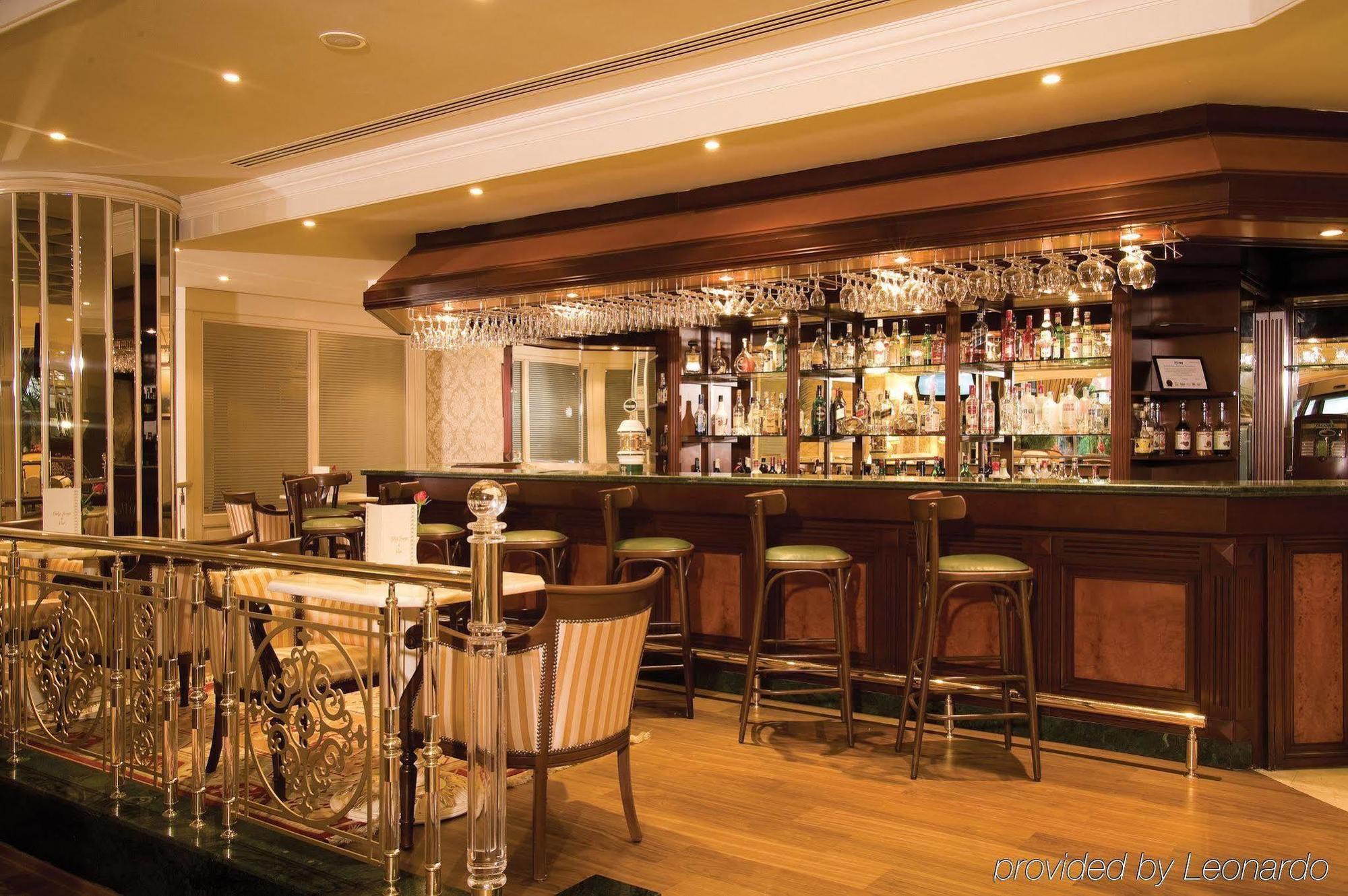 Elite World Comfy Taksim 4* Istanboel