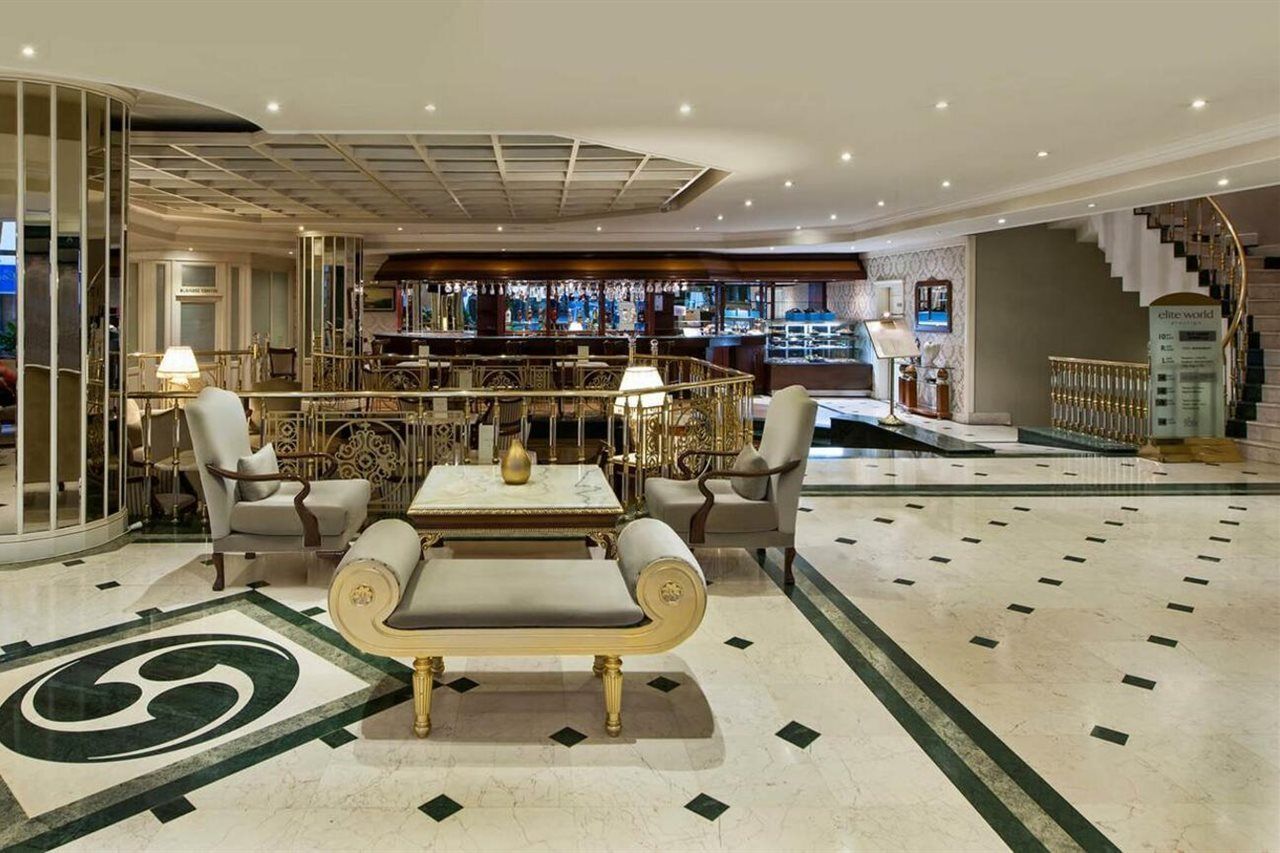 Elite World Comfy Taksim 4* Istanboel